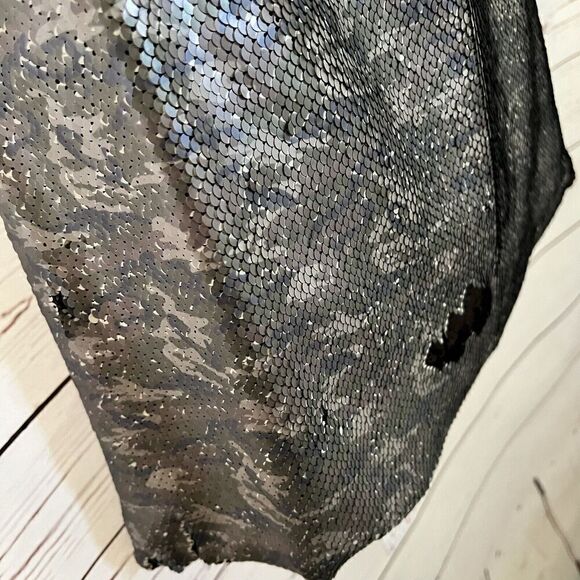 Free People Camo & Black Sequins Mini Skirt Stretch Hidden Zip Size S NWT - Picture 5 of 15